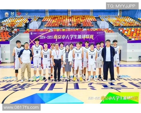 篮球纪实：记录南京篮球队的转型之路_1